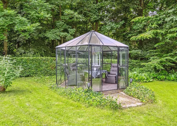 Araminta - 800m From The Sea By Interhome