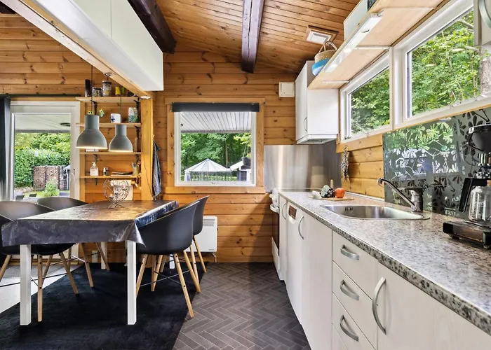 Araminta - 800m From The Sea By Interhome Feriehus