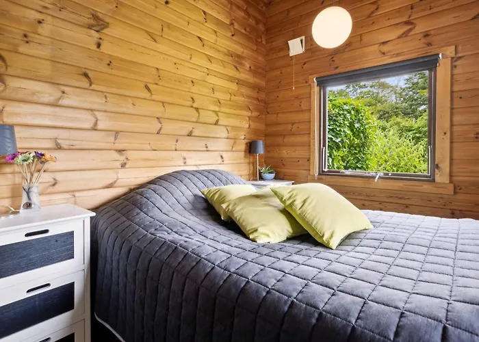 Araminta - 800m From The Sea By Interhome